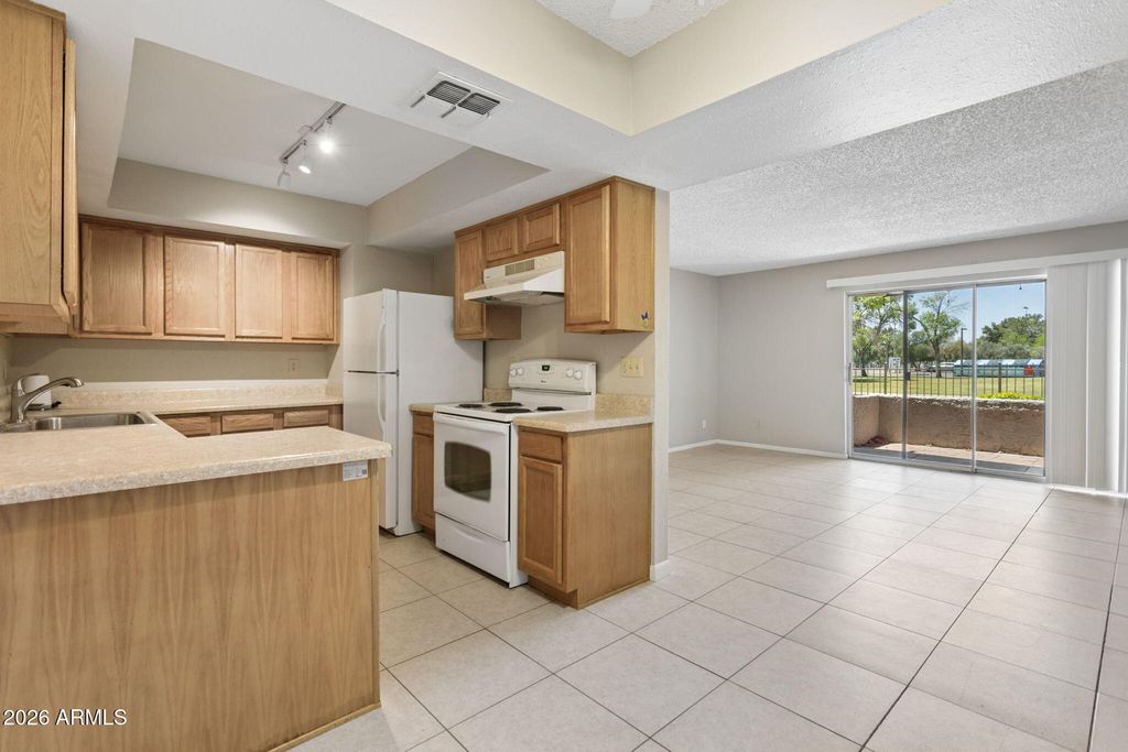 4444 E Paradise Valley Parkway N 129, Phoenix, AZ 85032