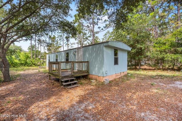 69 Elm Road, Southport, NC 28461