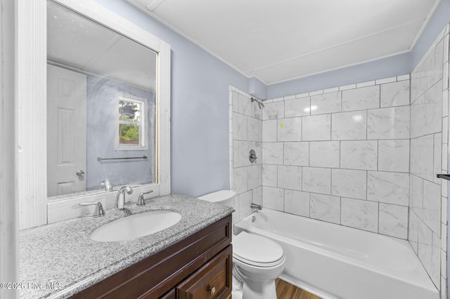 69 Elm Road, Southport, NC 28461
