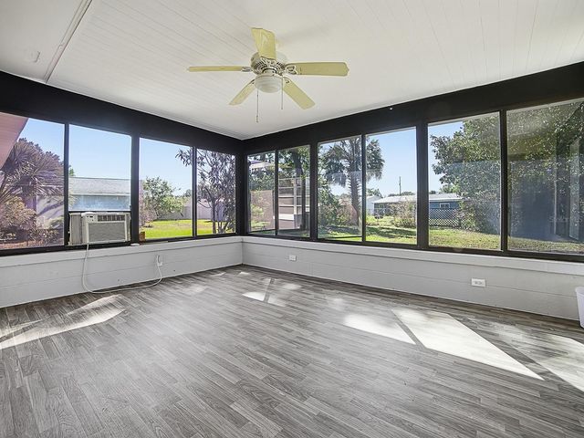 5 OAK STREET, Yalaha, FL 34797