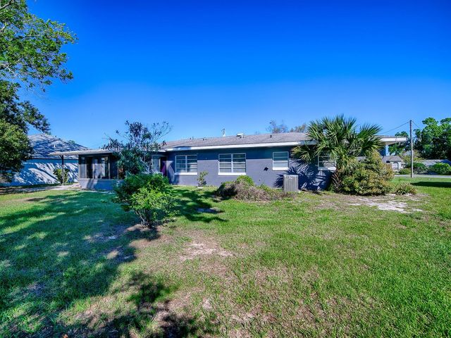 5 OAK STREET, Yalaha, FL 34797
