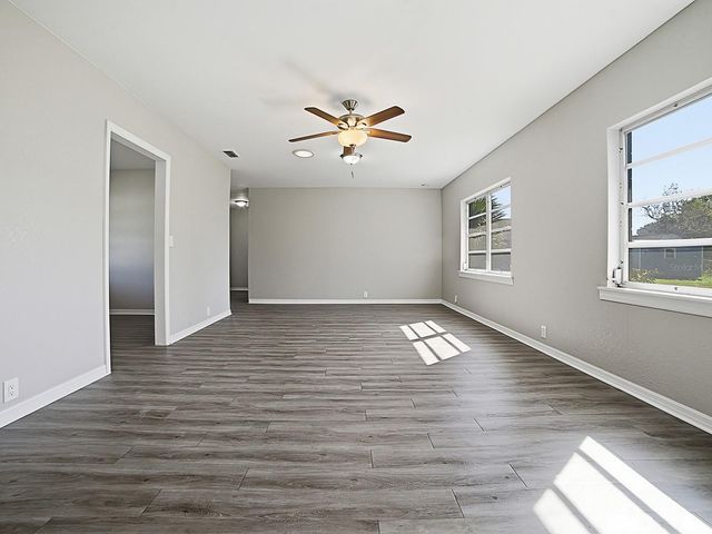 5 OAK STREET, Yalaha, FL 34797