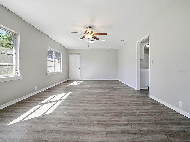 5 OAK STREET, Yalaha, FL 34797