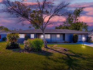 5 OAK STREET, Yalaha, FL 34797