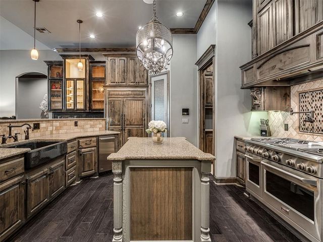 3450 Sarah Drive, Newcastle, OK 73065