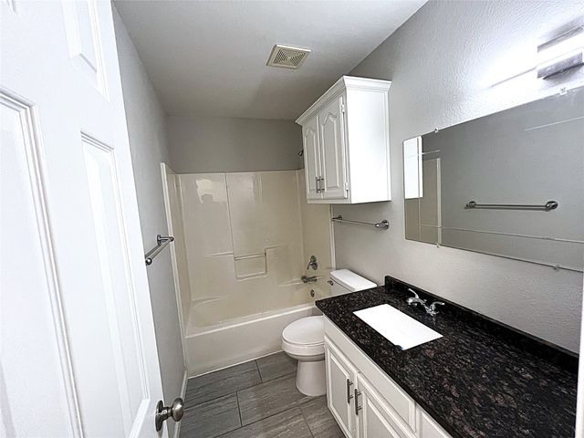 902 Mack Place, Denton, TX 76209