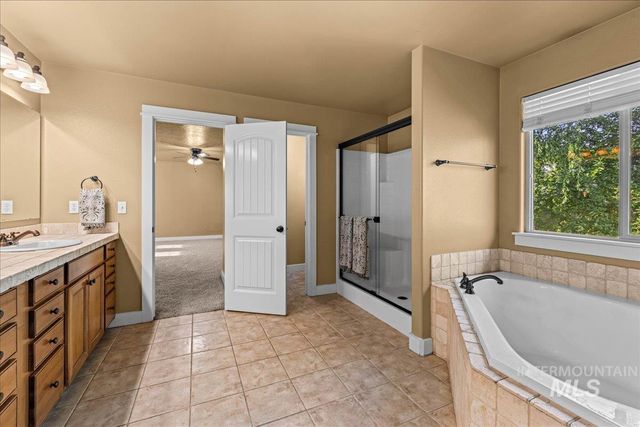 5491 N Beaham Ave, Meridian, ID 83646