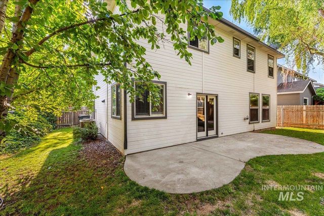 5491 N Beaham Ave, Meridian, ID 83646