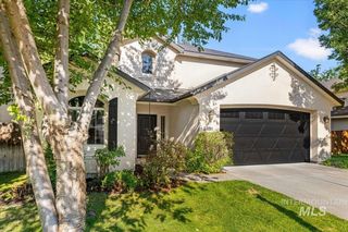 5491 N Beaham Ave, Meridian, ID 83646