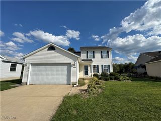 38273 Pebble Lake Trail, North Ridgeville, OH 44039