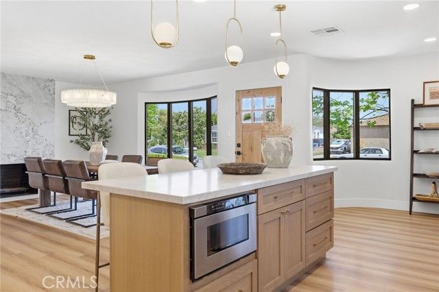 4529 Pepperwood Avenue, Long Beach, CA 90808