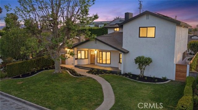 4529 Pepperwood Avenue, Long Beach, CA 90808