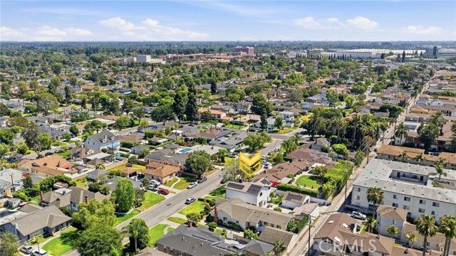 4529 Pepperwood Avenue, Long Beach, CA 90808