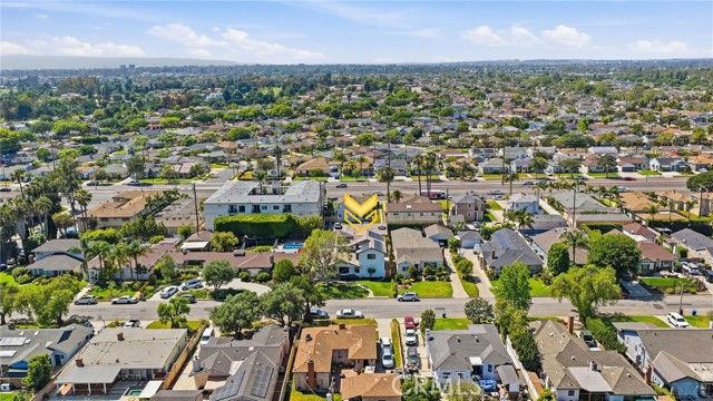 4529 Pepperwood Avenue, Long Beach, CA 90808