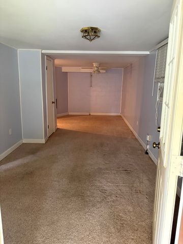 1735 Merritt Dr, Clarksville, TN 37043