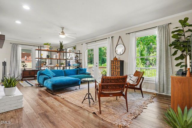 923 Meadowbrook Drive, Garner, NC 27529