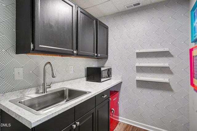 923 Meadowbrook Drive, Garner, NC 27529