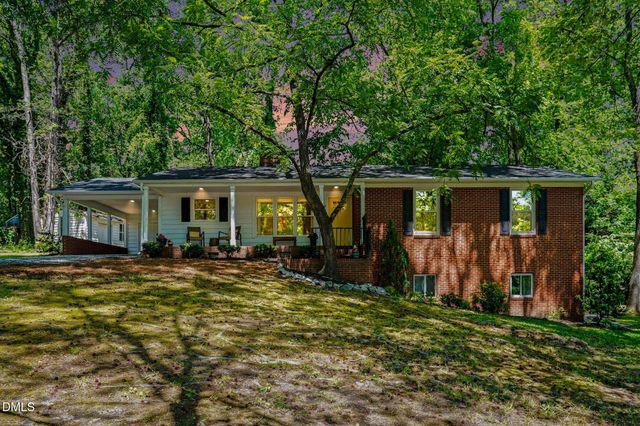 923 Meadowbrook Drive, Garner, NC 27529