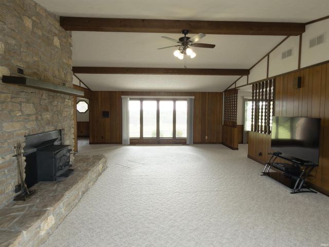 1300 Old Farm Road, Bedford, IN 47421