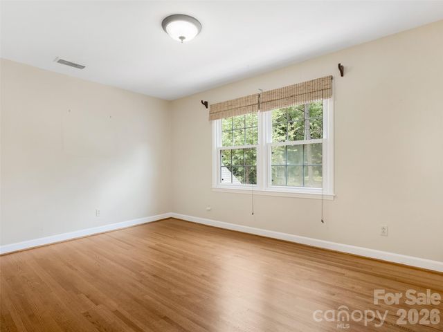 4313 Crossgate Road, Charlotte, NC 28226