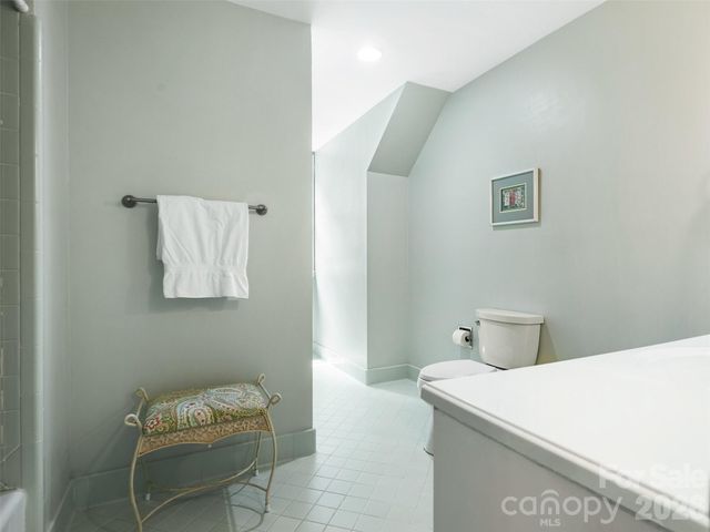 4313 Crossgate Road, Charlotte, NC 28226