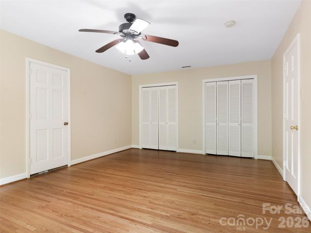 4313 Crossgate Road, Charlotte, NC 28226
