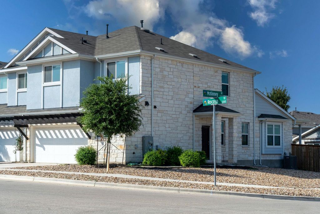 2202 Rocoso TRL, Leander, TX 78641