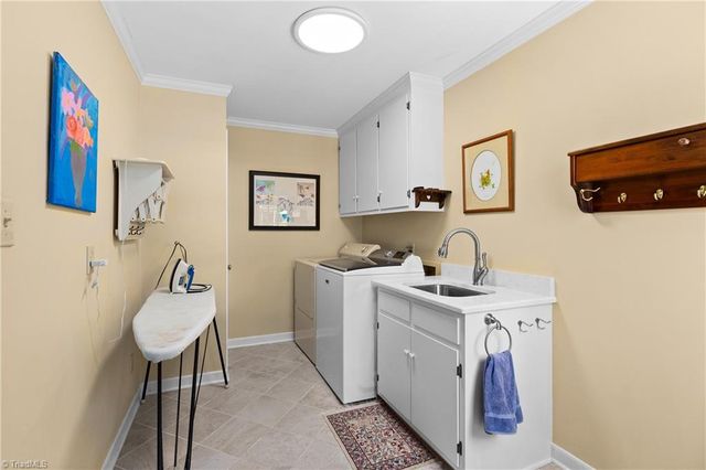 1203 Brookfield Court, High Point, NC 27262