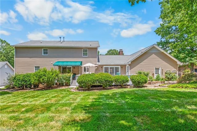 1203 Brookfield Court, High Point, NC 27262