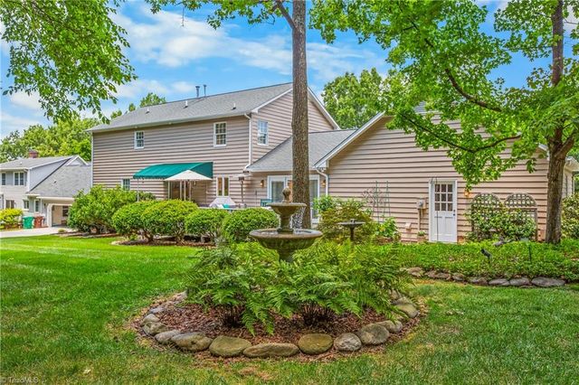 1203 Brookfield Court, High Point, NC 27262