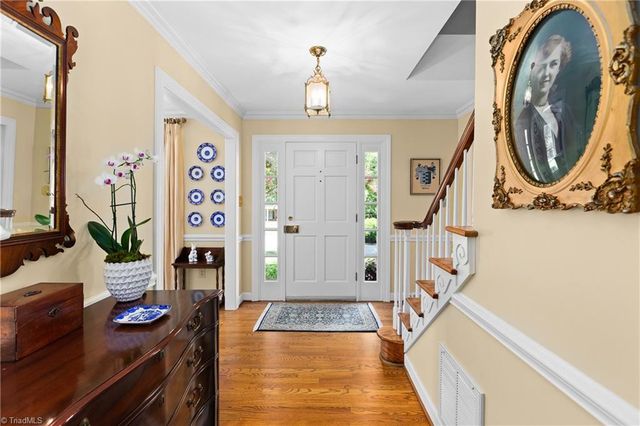 1203 Brookfield Court, High Point, NC 27262