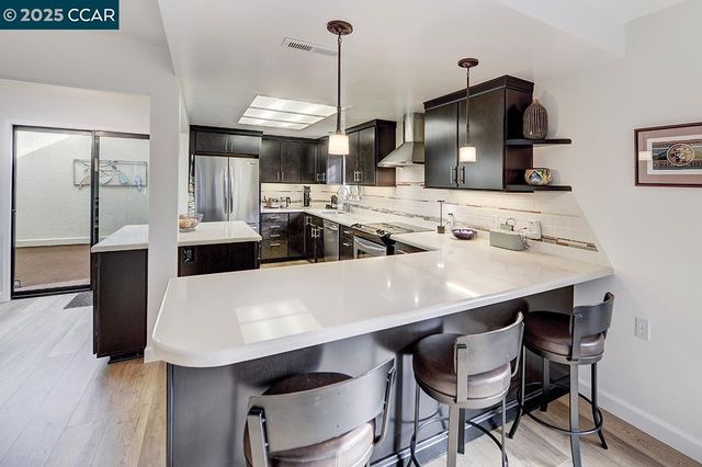 1809 Golden Rain Rd 4, Walnut Creek, CA 94595