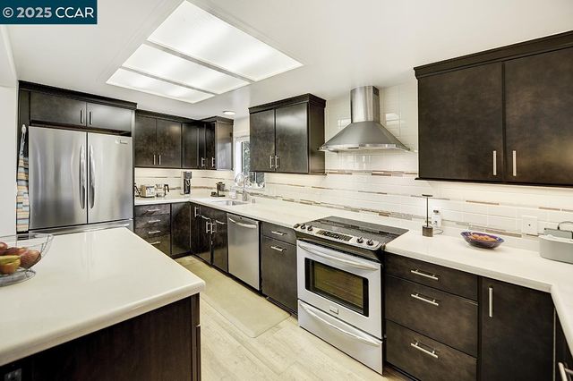 1809 Golden Rain Rd 4, Walnut Creek, CA 94595