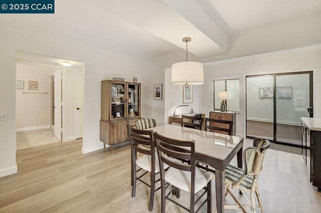 1809 Golden Rain Rd 4, Walnut Creek, CA 94595