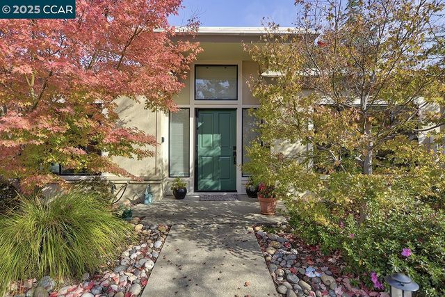 1809 Golden Rain Rd 4, Walnut Creek, CA 94595