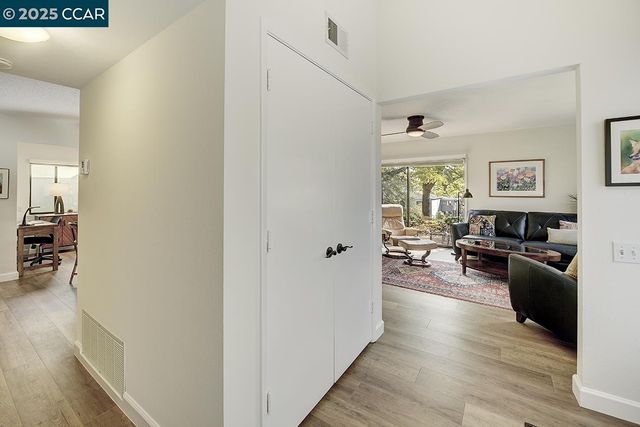 1809 Golden Rain Rd 4, Walnut Creek, CA 94595