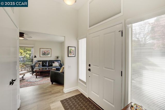 1809 Golden Rain Rd 4, Walnut Creek, CA 94595