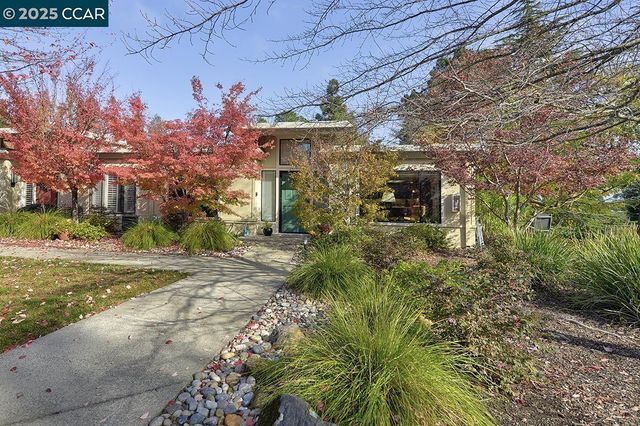 1809 Golden Rain Rd 4, Walnut Creek, CA 94595