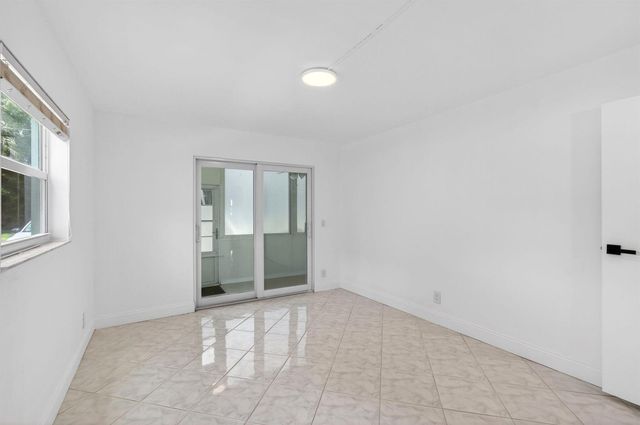 160 Tuscany C, Delray Beach, FL 33446