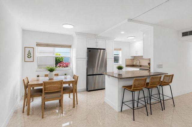 160 Tuscany C, Delray Beach, FL 33446