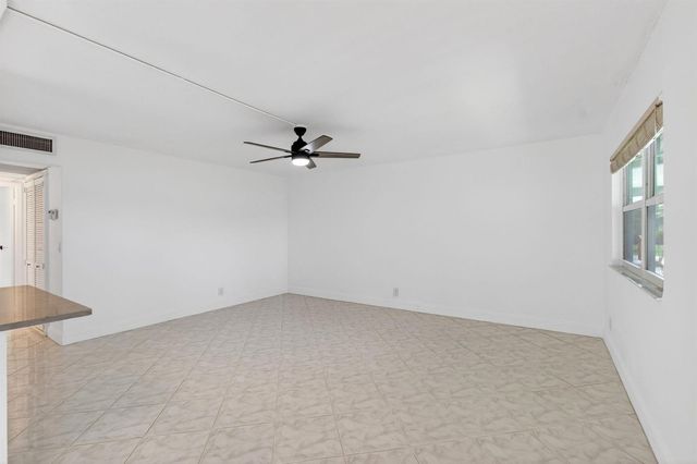 160 Tuscany C, Delray Beach, FL 33446
