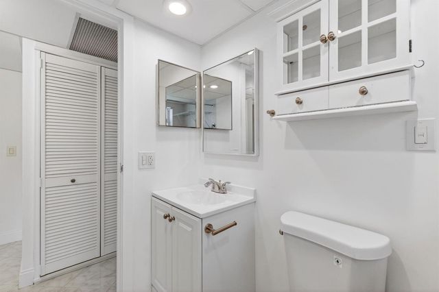 160 Tuscany C, Delray Beach, FL 33446