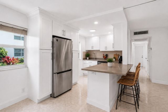 160 Tuscany C, Delray Beach, FL 33446