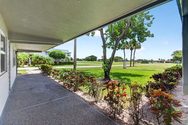 160 Tuscany C, Delray Beach, FL 33446