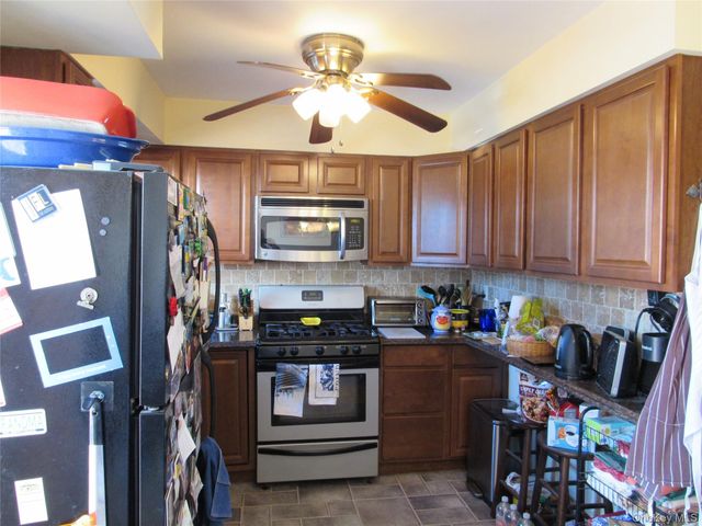 47 bon aire circle 7715, Suffern, NY 10901