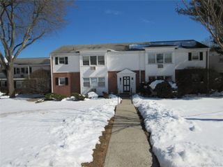 47 bon aire circle 7715, Suffern, NY 10901
