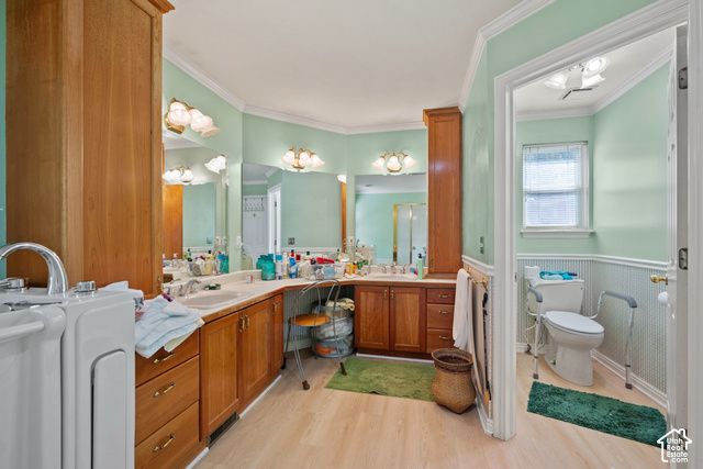 1348 E MILNE LN, Cottonwood Heights, UT 84092