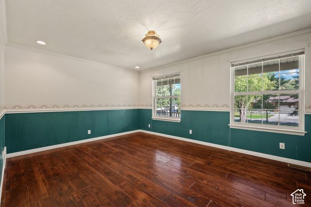 1348 E MILNE LN, Cottonwood Heights, UT 84092