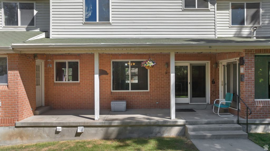 1348 E MILNE LN, Cottonwood Heights, UT 84092 — photo 3