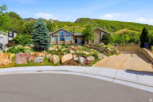 7379 S SILVER KING CIR, Cottonwood Heights, UT 84121